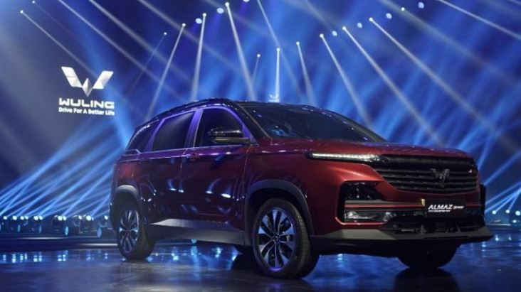 Wuling Almaz RS Jadi...