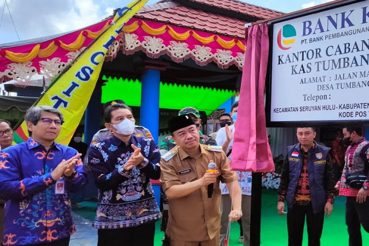 DPRD Seruyan Sambut...