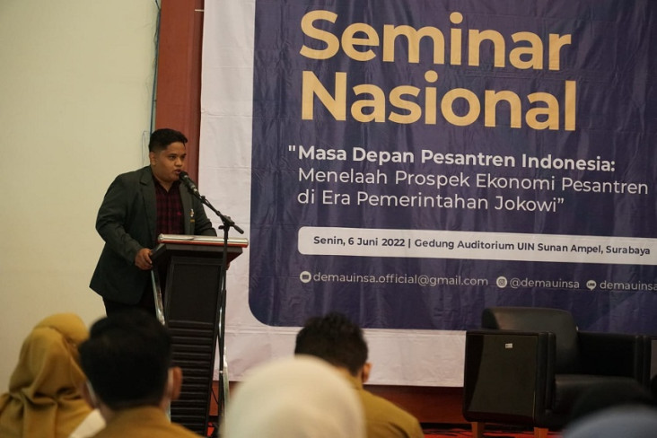 Melalui Dana Abadi Pesantren,...