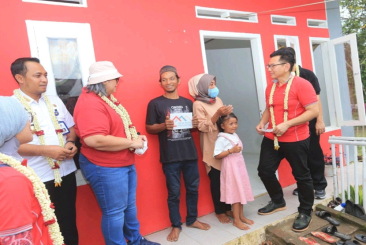 Anggarkan Rp10 Miliar,...