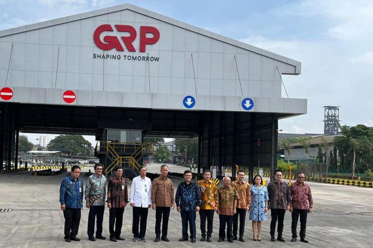 Penuhi Kebutuhan Domestik,...