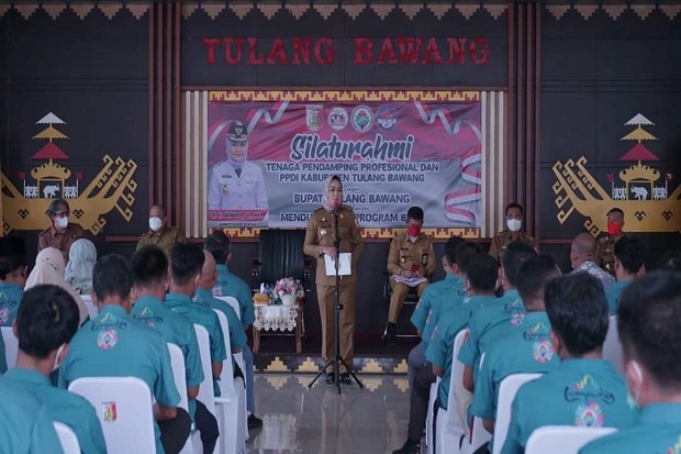 Bupati Tulang Bawang...