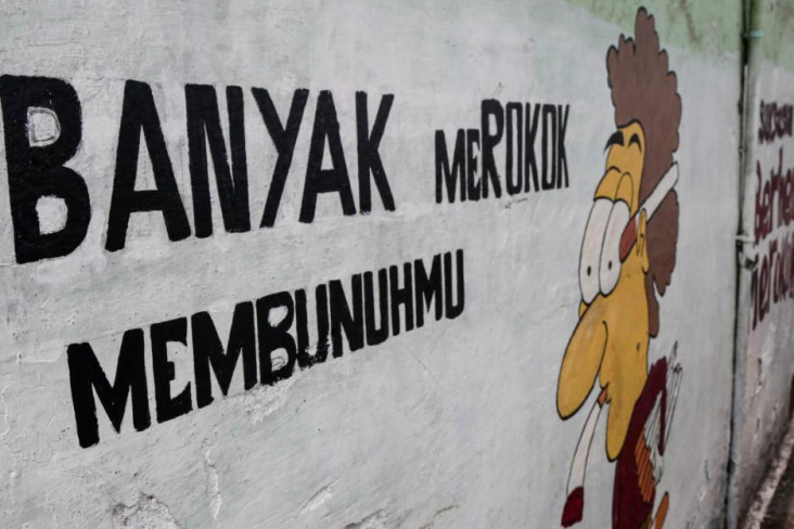 Menekan Prevalensi Perokok...