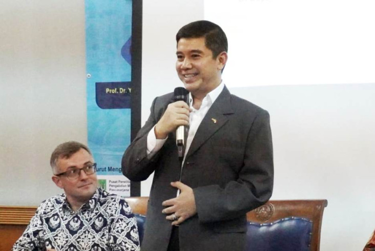 Suarakan Perdamaian,...