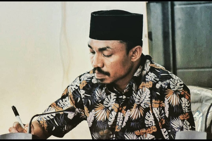 Anggota DPRD Fadli Salim...