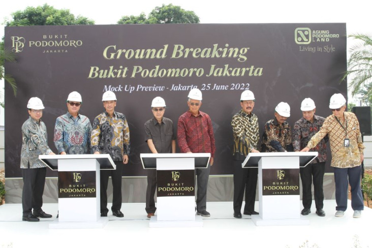 Groundbreaking Bukit...