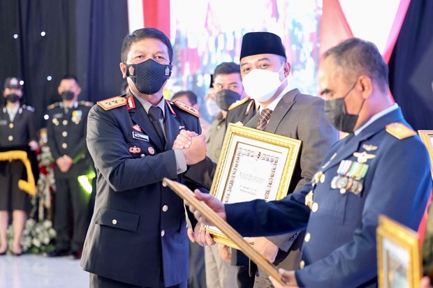 Wali Kota Surabaya Terus...