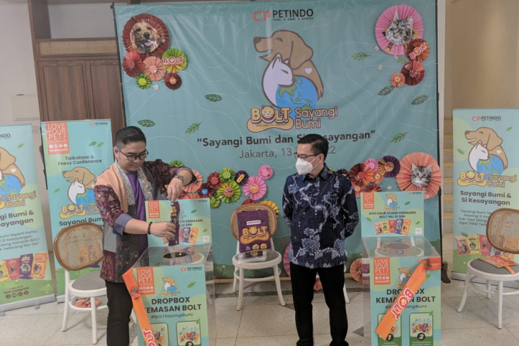 Kampanye Sayangi Bumi,...