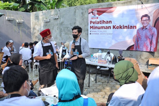 Gelar Pelatihan Minuman...
