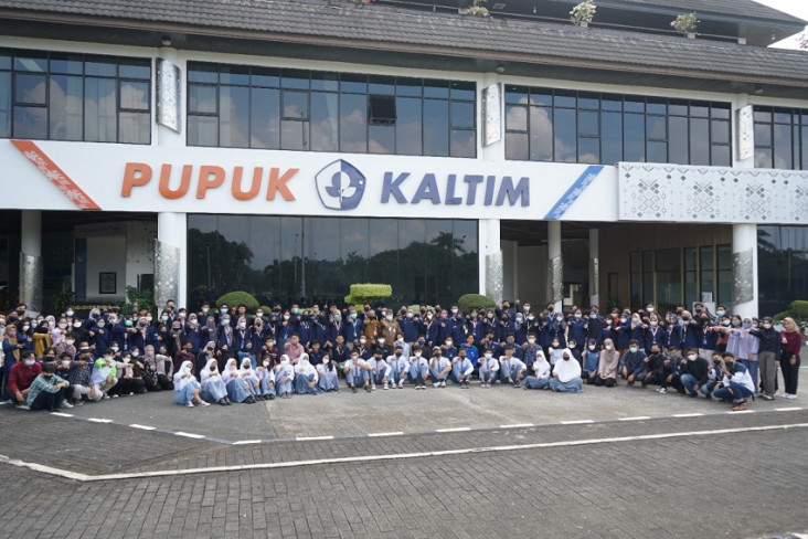 Cetak SDM Andal dan...