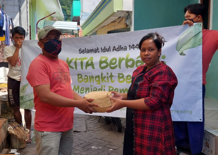 Edukasi Warga, Komunitas...
