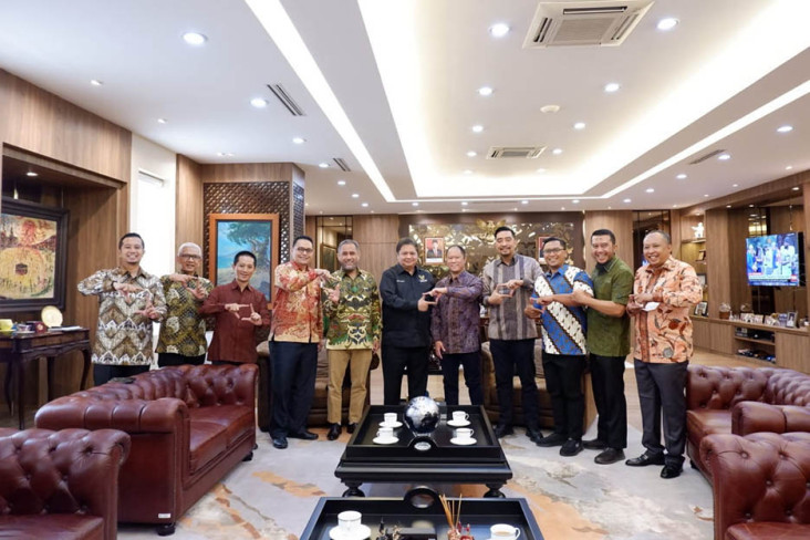 Menko Airlangga Dorong...