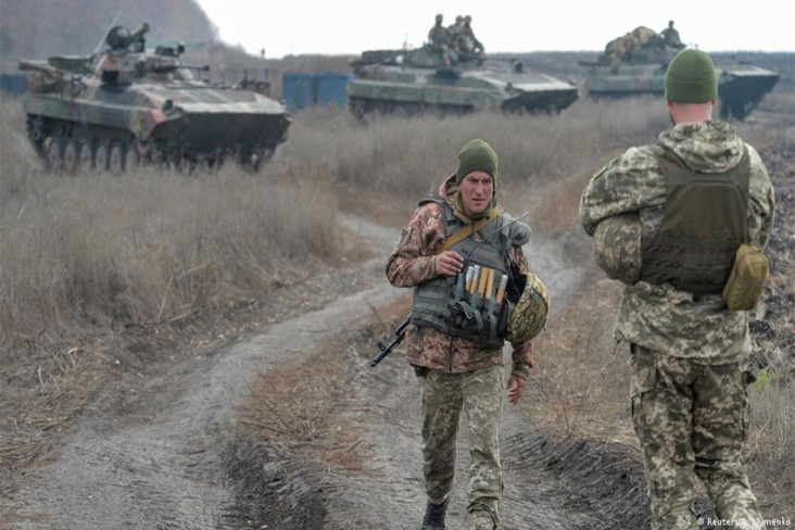 Zelensky: Ukraina Serang...