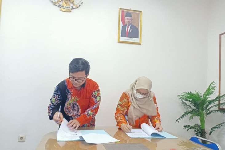 Upaya Memenuhi Kebutuhan...