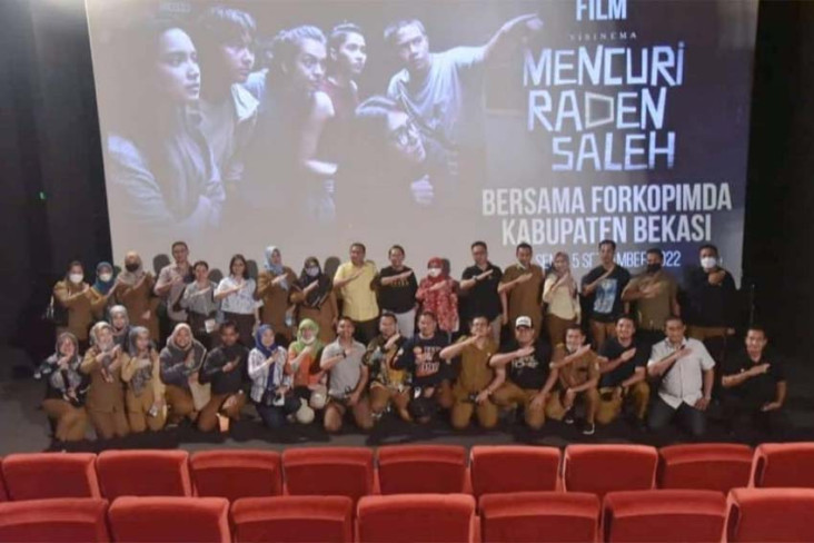 Bupati Bekasi Gelar...