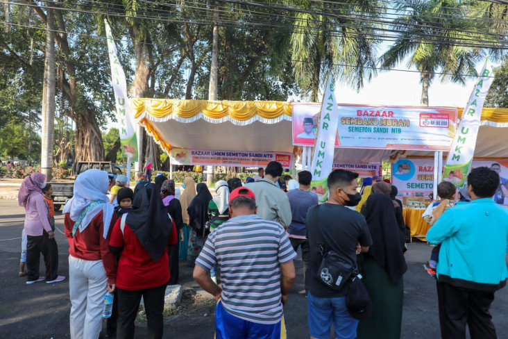 Bahan Pokok Naik, Semeton...