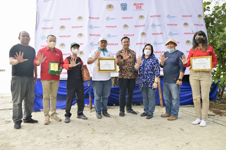 Gandeng Mowilex, KLHK...
