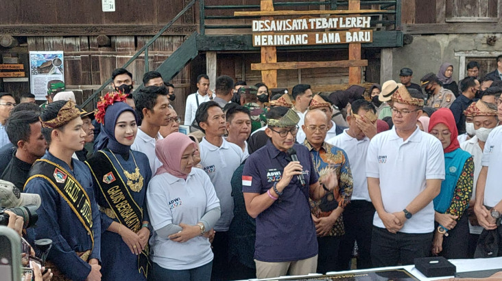 Kebangkitan UMKM Tebat...