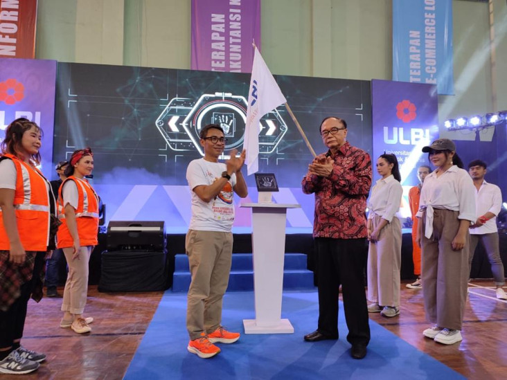 Pos Indonesia Resmikan...