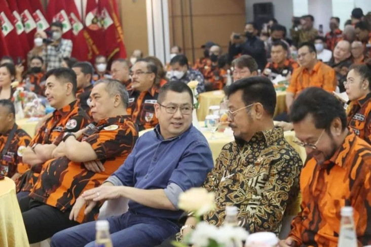 Hary Tanoe Hadiri Peresmian...
