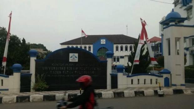Polisi Segera Periksa...
