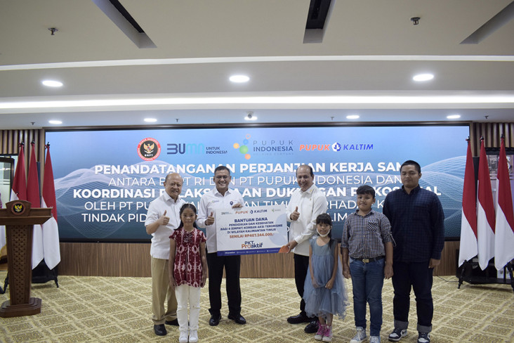 Lewat Dana Bantuan Pendidikan...