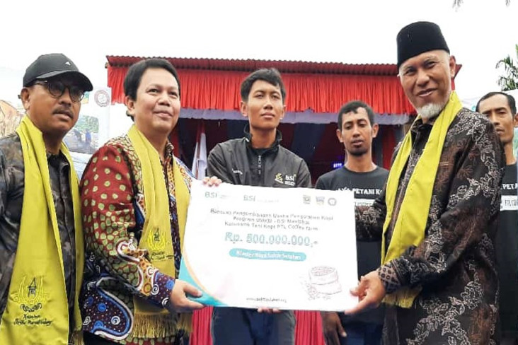 BSI Luncurkan Program...