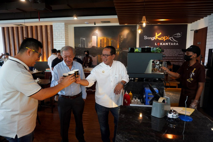 Gandeng Bangi Kopi,...