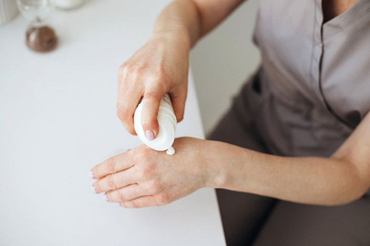 Apa Bedanya Hand Cream...