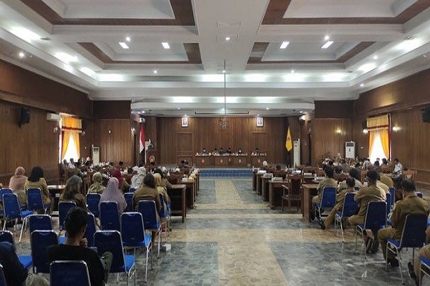 Warga Miskin Tersangkut...