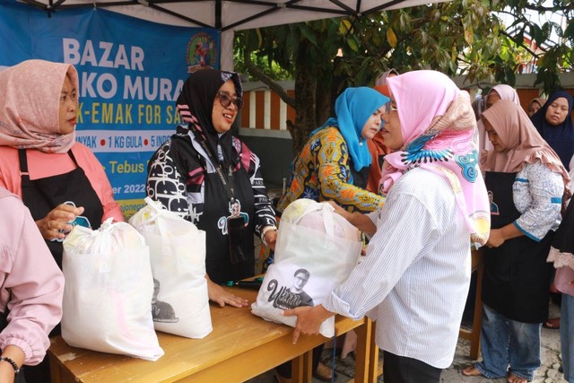 UKM Sahabat Sandi Bantu...