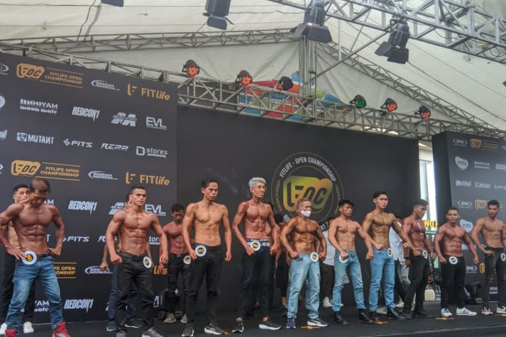 129 Binaraga Ikuti Fitlife...