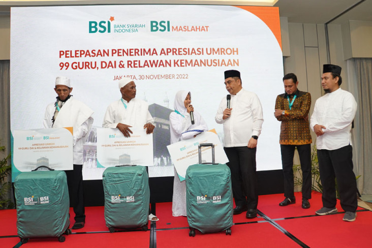 120 Guru, Dai, dan Relawan...