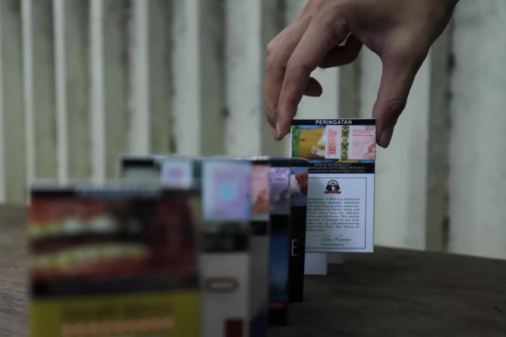 Banyak Industri Rokok,...