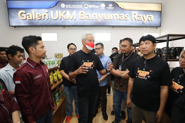 Ganjar Buka Startup...