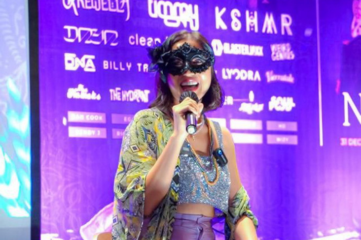 Jessica Iskandar Tak...