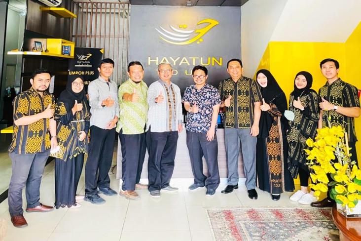 Akhir 2022, Travel Umrah...
