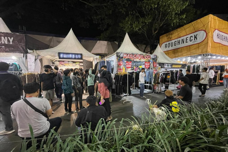 Jakcloth Tutup 2022...