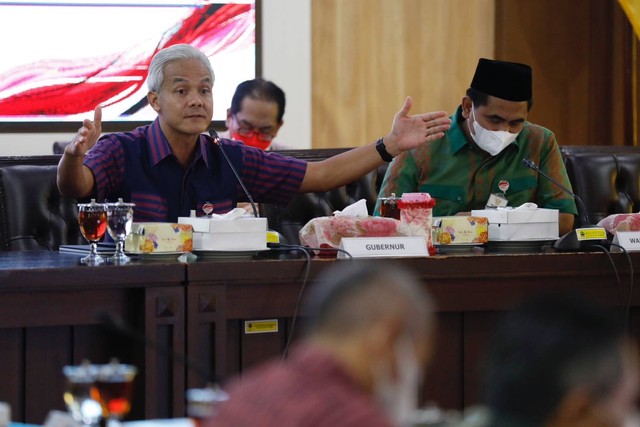 Ganjar Prioritaskan...