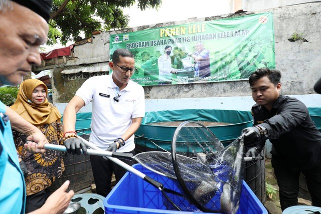 Lahirkan Wirausaha Muda,...