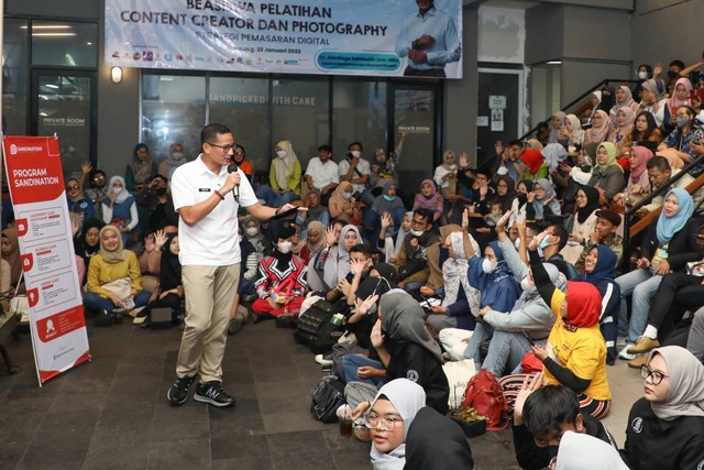 Sandiaga Uno: 60% Penjualan...