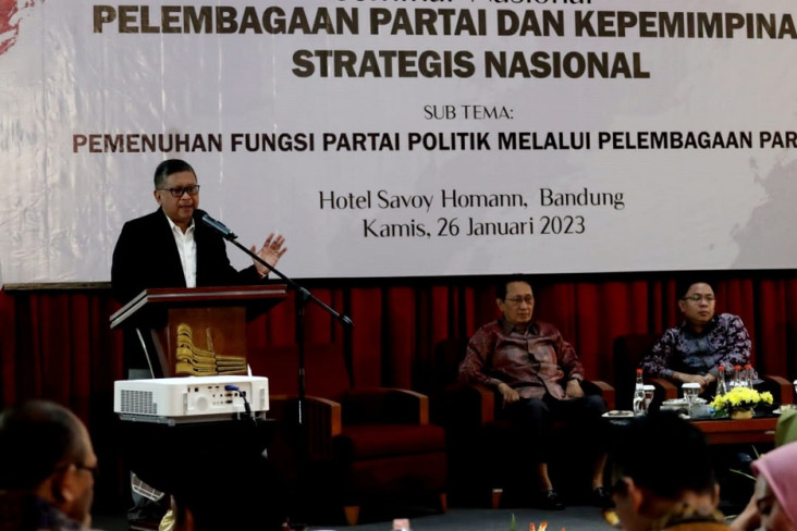 Sekjen PDIP Beberkan...