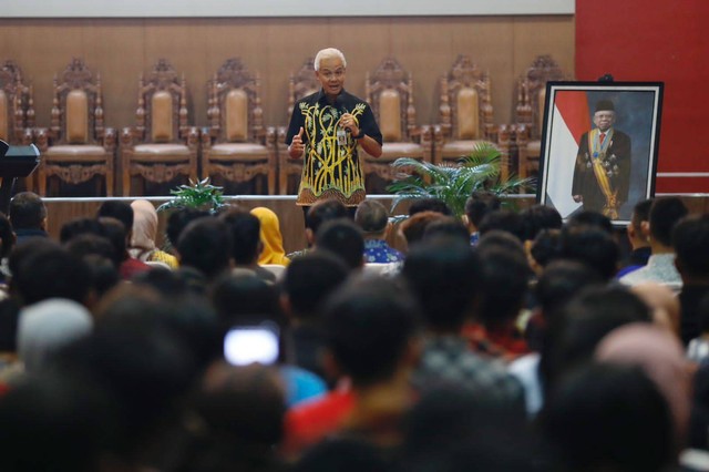 Kurangi Tingkat Pengangguran,...
