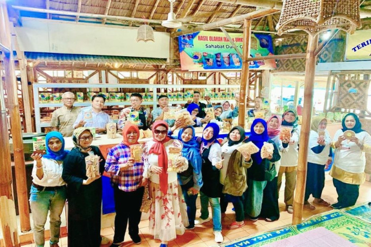 Pelatihan Budidaya Ikan...
