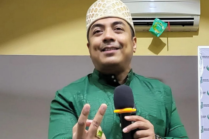 Ustaz Riza Muhammad...
