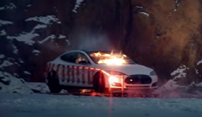 Padamkan Baterai Tesla...