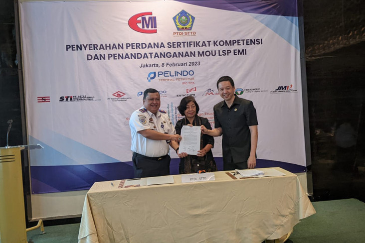 Perkuat SDM Sektor Logistik...