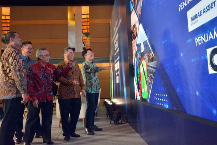 Permintaan Tinggi di...
