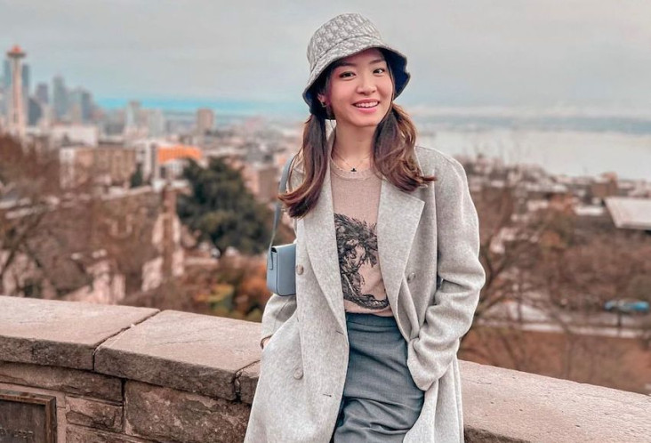 Phoebe Paris Rilis Single...