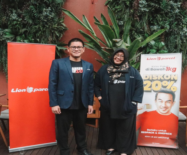 Pengiriman Gunakan Lion...